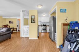 726 Juniper Dr.  photo 4