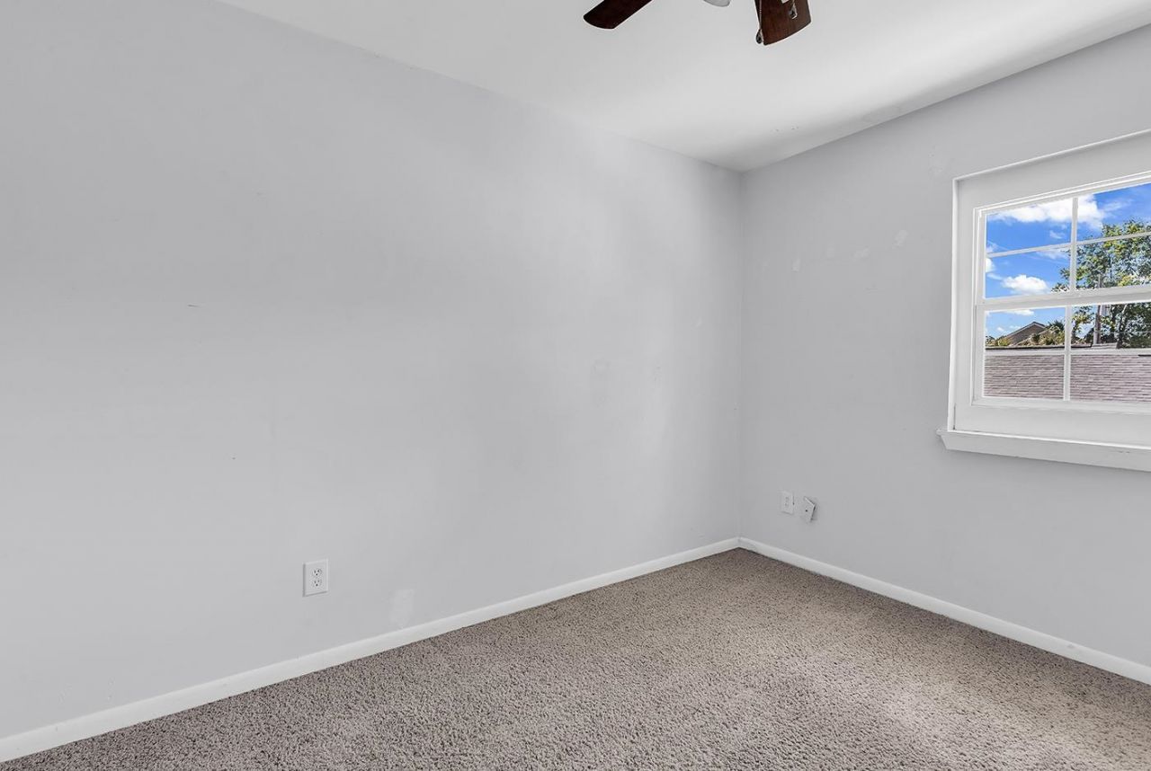 726 Juniper Dr.  Photo 29