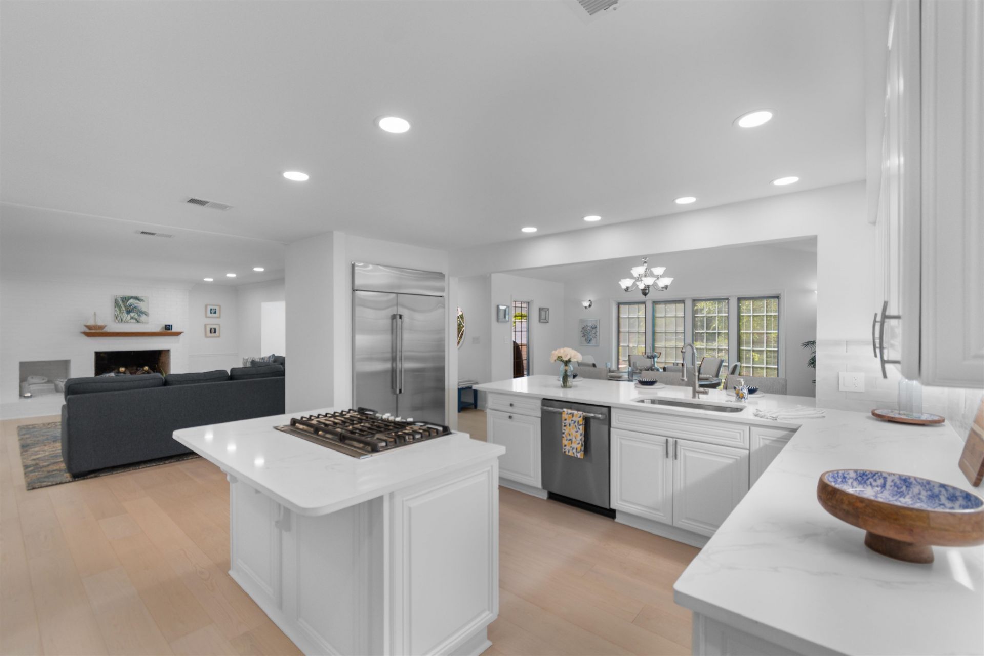 9404 Cove Dr. Photo 13