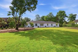 9404 Cove Dr. photo 4
