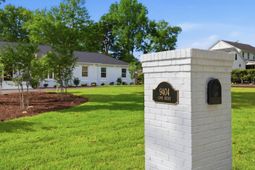 9404 Cove Dr. photo 4