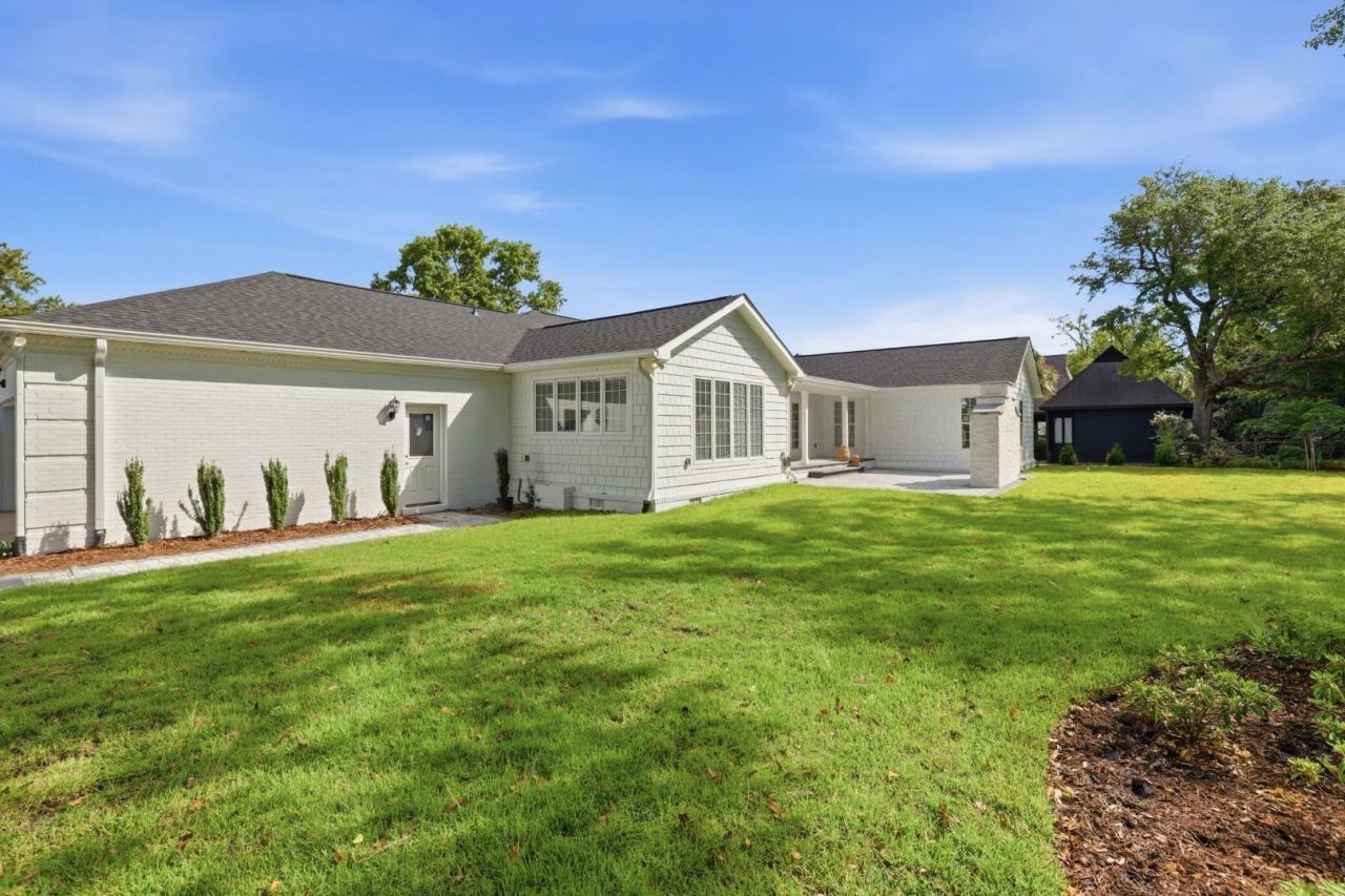 9404 Cove Dr. Photo 4