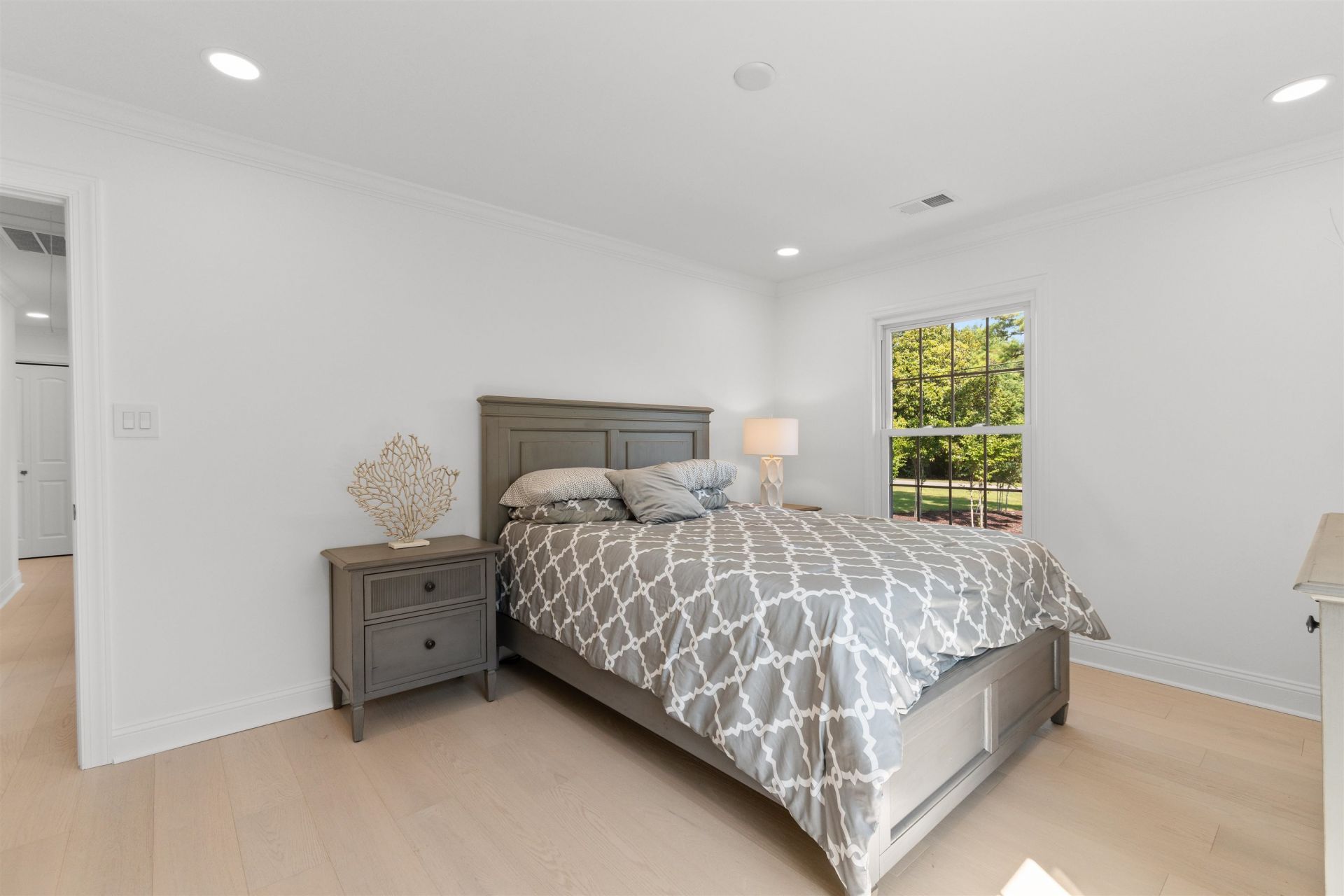 9404 Cove Dr. Photo 42
