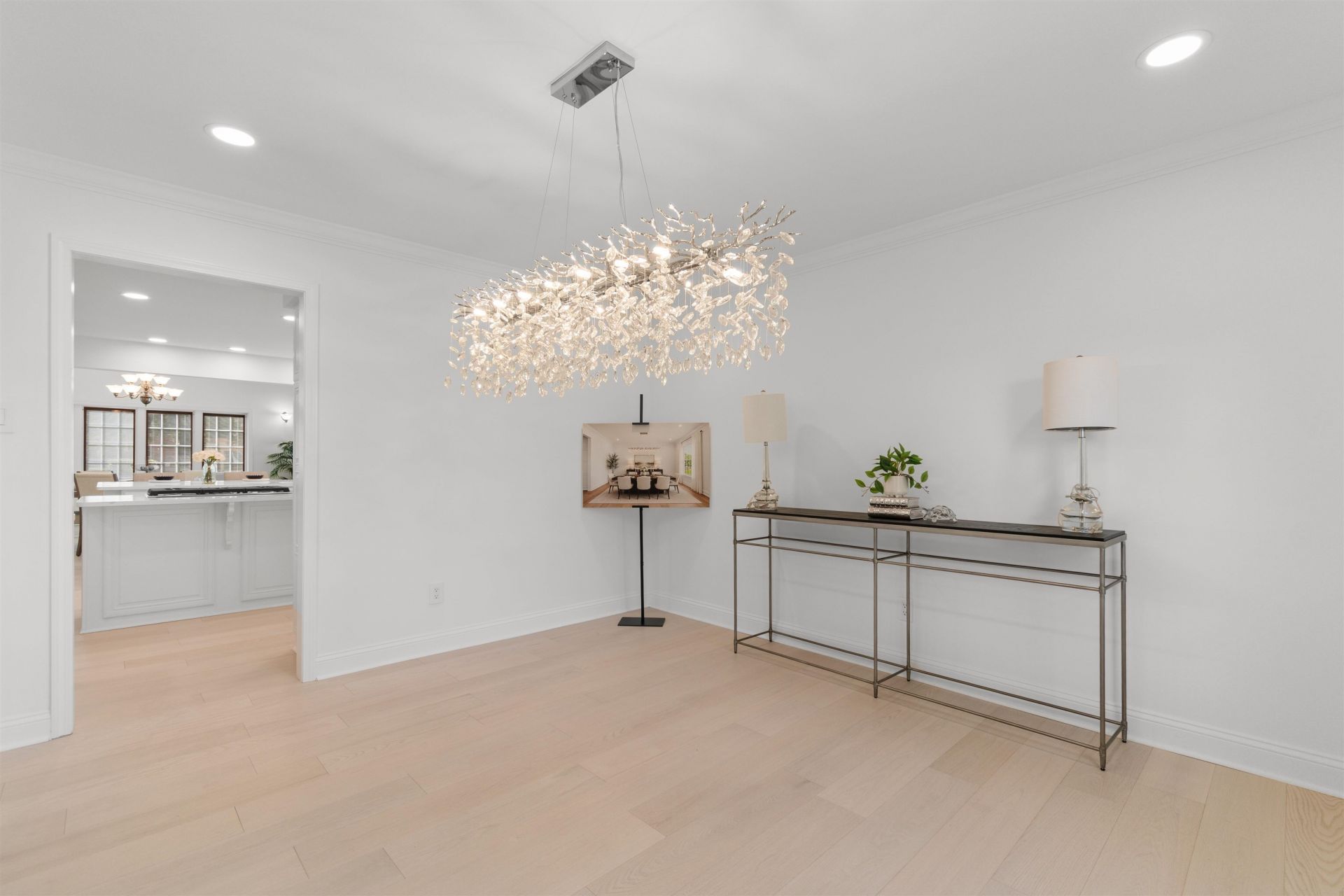 9404 Cove Dr. Photo 8
