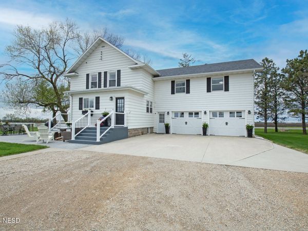 17474 U.S. 81 --, Watertown, SD 57201