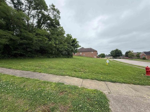 311 Remington Court, Boonville, IN 47601