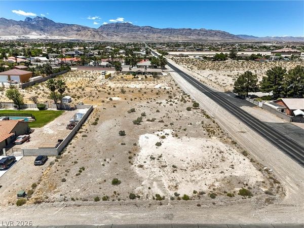 N Riley St , Las Vegas, NV 89149
