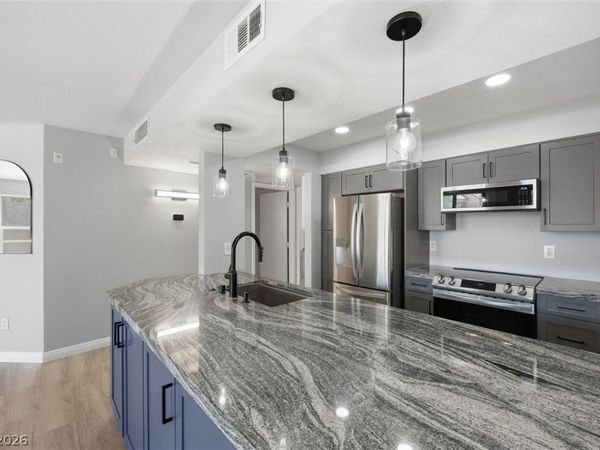 1150 N Buffalo Drive, Unit 2026, Las Vegas, NV 89128