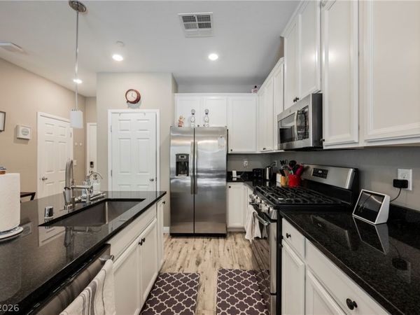 8469 Insignia Avenue , Unit 104, Las Vegas, NV 89178