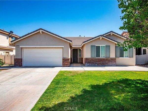6852 Buchet, Palmdale, CA 93552