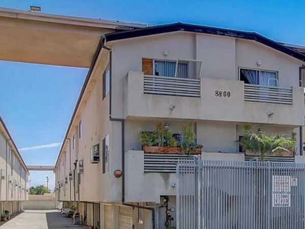 8800 Burnet Avenue, Unit 3, North Hills, CA 91343