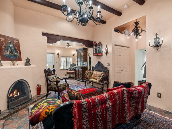 224 Artist Road , Unit 1, Santa Fe, NM 87501