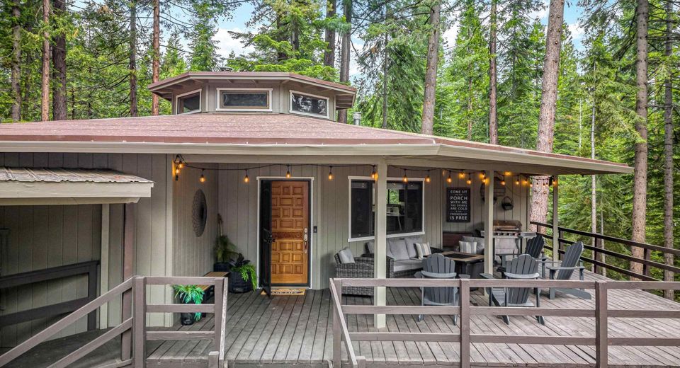 443 Cedar Circle, Lake Almanor, CA 96137 Photo