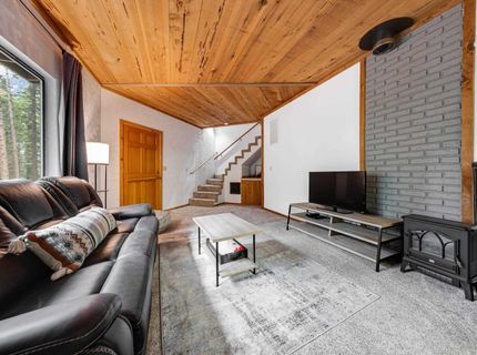 443 Cedar Circle, Lake Almanor, CA 96137 Photo