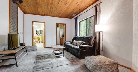 443 Cedar Circle, Lake Almanor, CA 96137 Photo