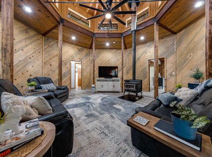 443 Cedar Circle, Lake Almanor, CA 96137 Photo