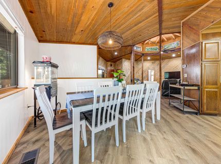 443 Cedar Circle, Lake Almanor, CA 96137 Photo