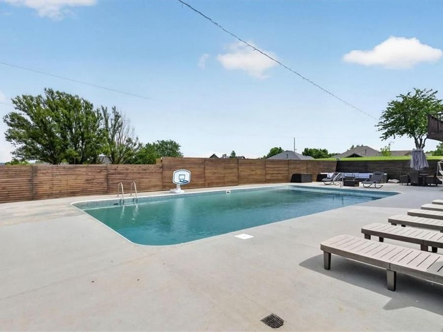 Property Image 60