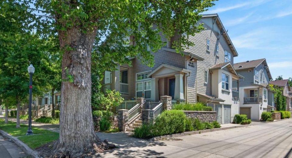 413 17th St, Sacramento, CA 95811 Photo