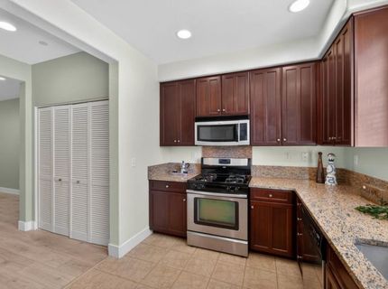 413 17th St, Sacramento, CA 95811 Photo