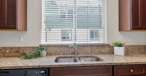 413 17th St, Sacramento, CA 95811 Photo