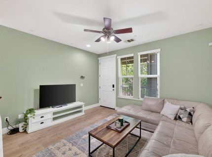 413 17th St, Sacramento, CA 95811 Photo