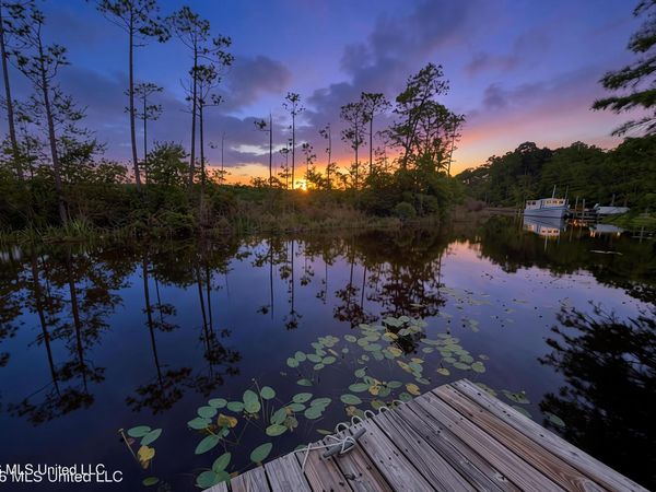 8713 Bayou Castelle Drive, Gautier, MS 39553