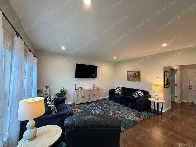 1678 Arden Bend, Fairborn, OH 45324 Photo 8