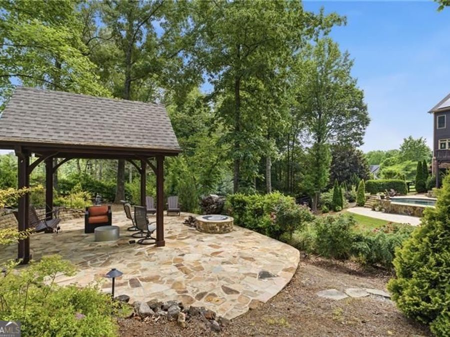 Property Image 80
