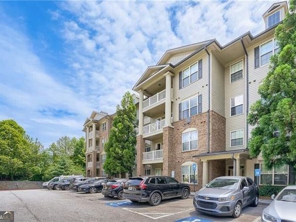 4805 W Village Way SE, Unit 3000, Smyrna, GA 30080