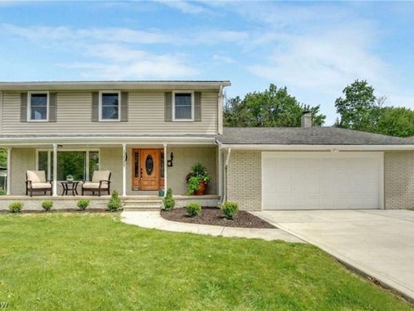 33065 Arlesford Drive, Solon, OH 44139