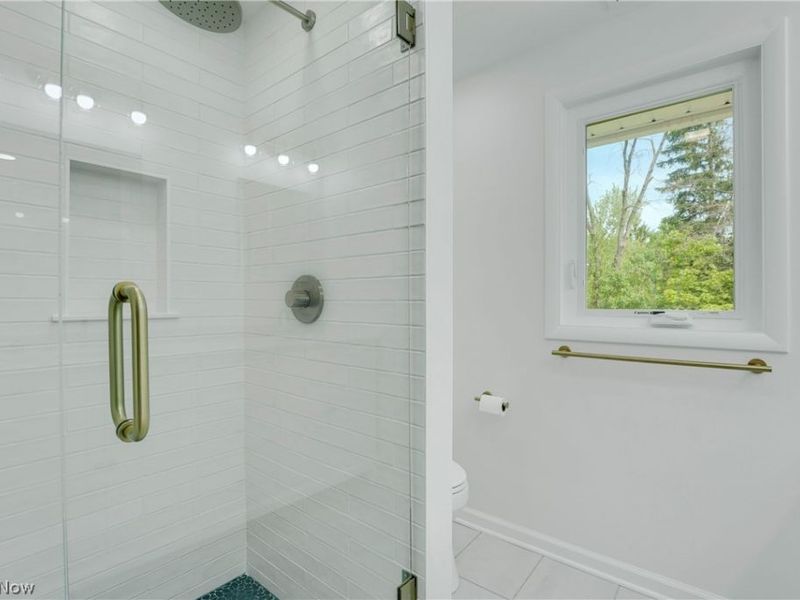 33065 Arlesford Drive, Solon, OH 44139 Photo 21
