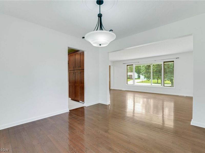 33065 Arlesford Drive, Solon, OH 44139 Photo 8