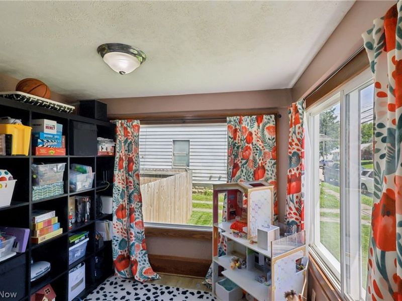 1267 Liberty Avenue , Barberton, OH 44203 Photo 17