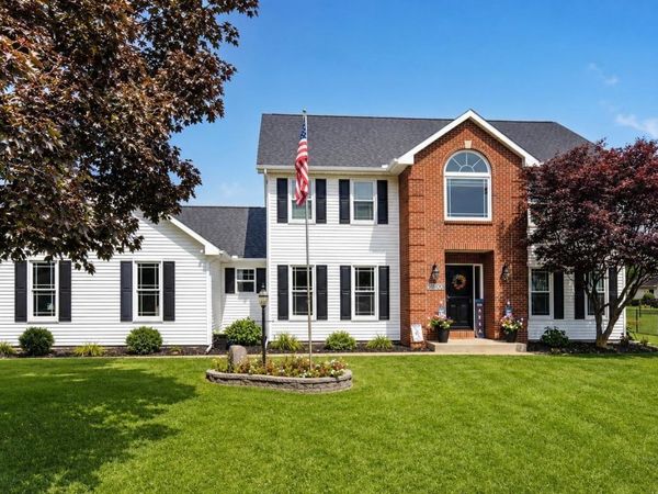 51600 Brighton Court, Granger, IN 46530
