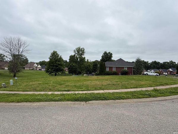 280 Persimmon Circle, Boonville, IN 47601