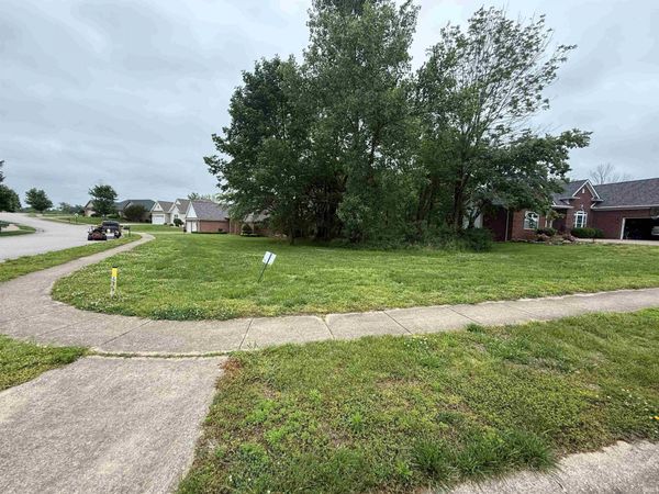 188 Quail Crossing, Boonville, IN 47601