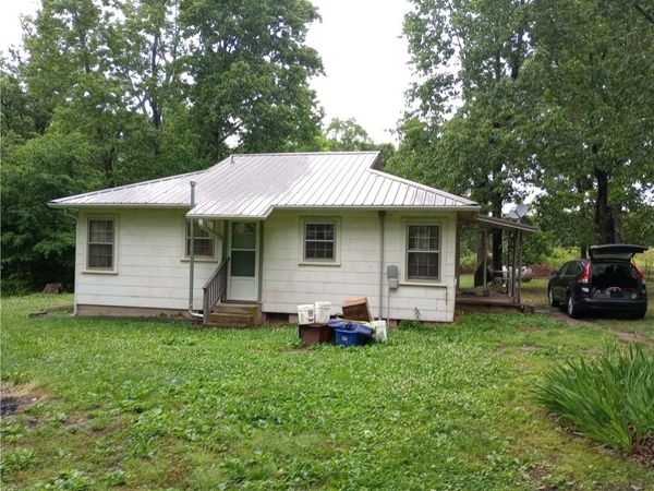 39145 Highway 23 , Huntsville, AR 72740