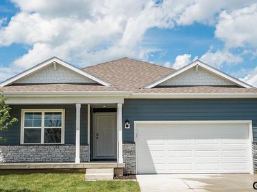 7111 S 204th Avenue , Gretna, NE 68028