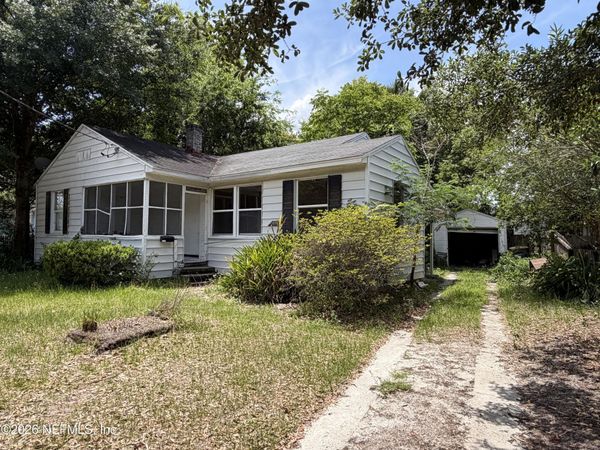 1336 PINEGROVE Court, Jacksonville, FL 32205