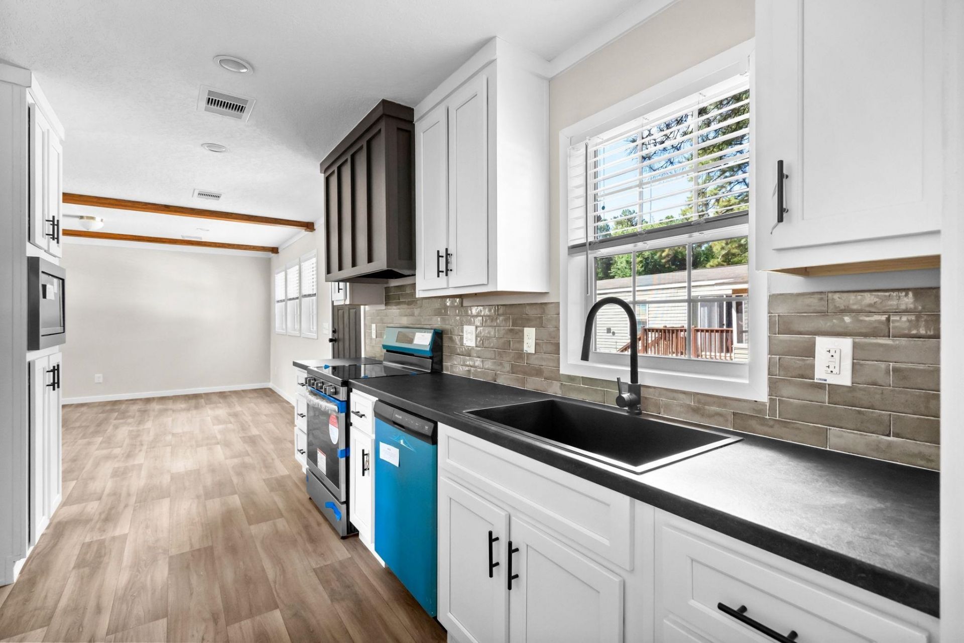 4 Islander Ct.  Photo 13