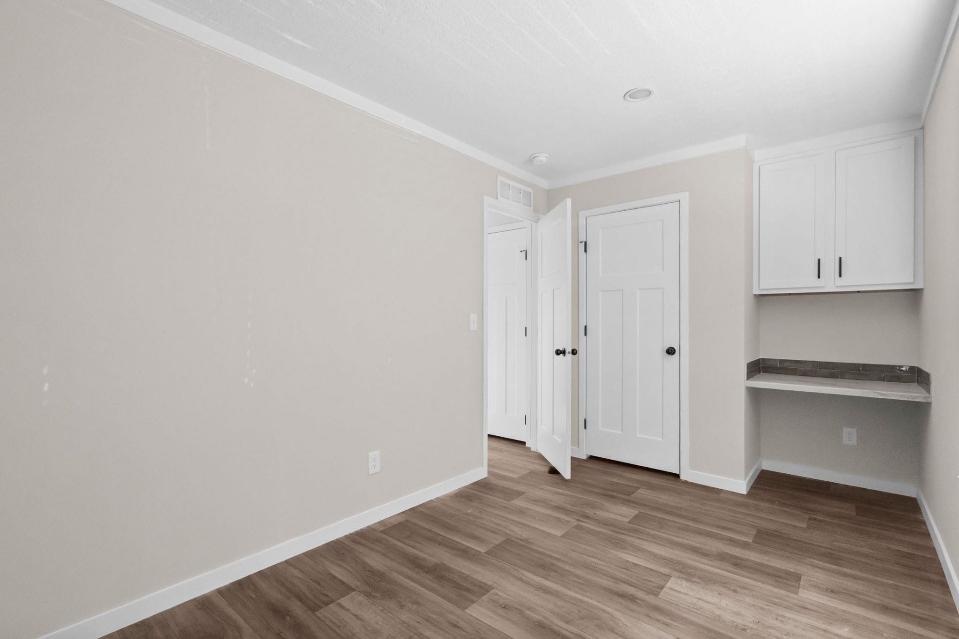 4 Islander Ct.  Photo 21