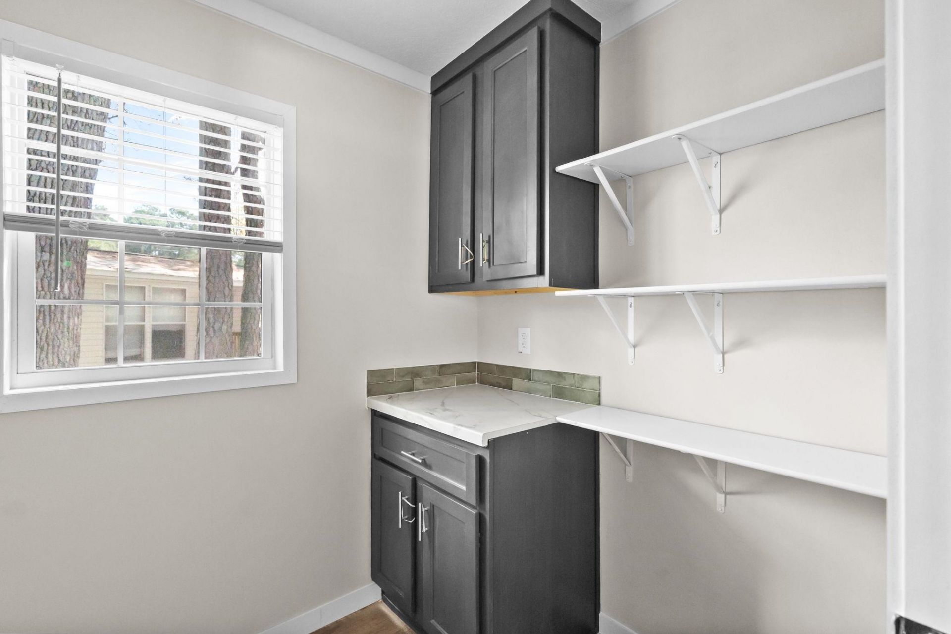 4 Islander Ct.  Photo 29