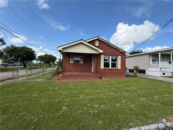 6101 N JOHNSON Street , New Orleans, LA 70117