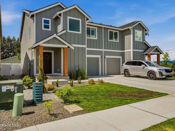 1553 N Luna ST , Post Falls, ID 83854