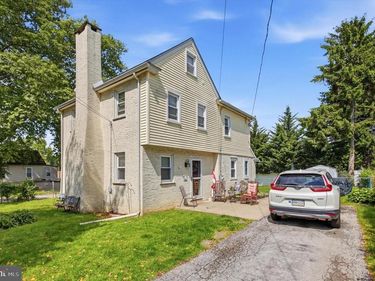 210 3RD AVENUE, NEWTOWN SQUARE, PA 19073
