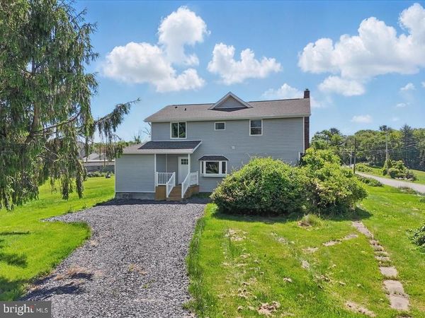 1652 BONSER ROAD , SAYLORSBURG, PA 18353