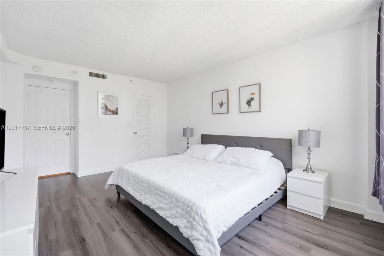 1500 Bay Rd , Unit 666S, Miami Beach, FL 33139 Photo