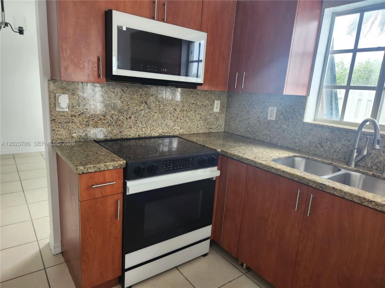 13658 SW 142nd Ter, Unit 13658, Miami, FL 33186 Photo