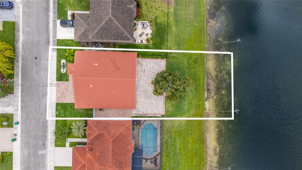 1601 SW 106th Ter, Davie, FL 33324 Photo